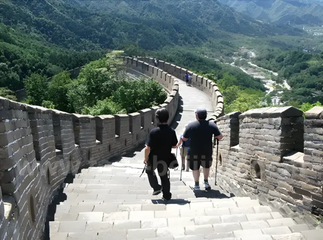 Midtown Hotel Beijing - Mutianyu Great Wall - The Schoolhouse