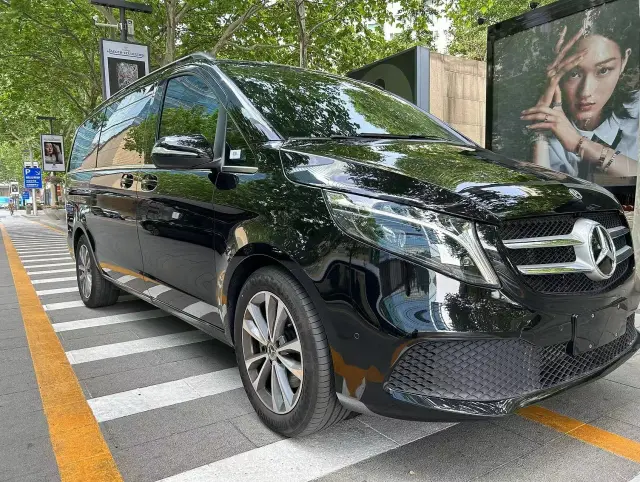 Mercedes-Benz V class