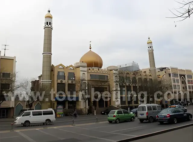 Hohhot Spa and Ski 5 Day Tour from Beijing
