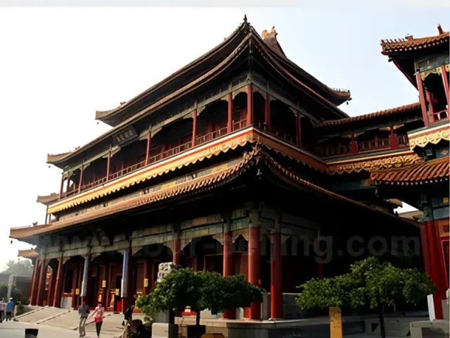 Lama Temple