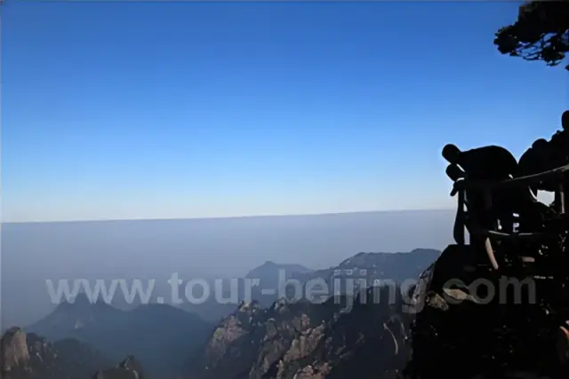 Beijing Huangshan Hongcun Shanghai 9 Days Tour