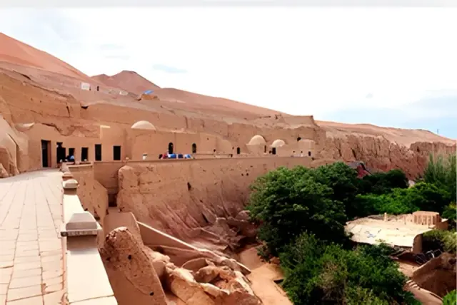 Bezeklik Thousand Buddha Caves Turpan