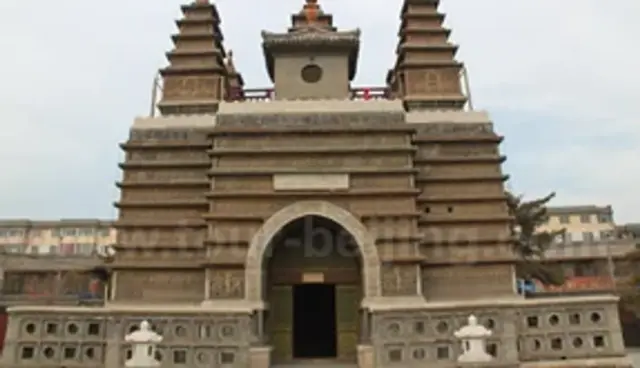 Five-Pagoda Temple