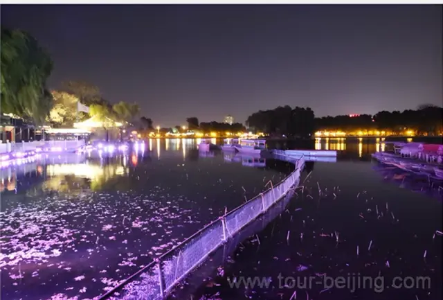 Houhai Lake