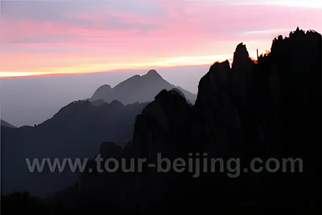 Beijing Huangshan Hongcun Shanghai 9 Days Tour