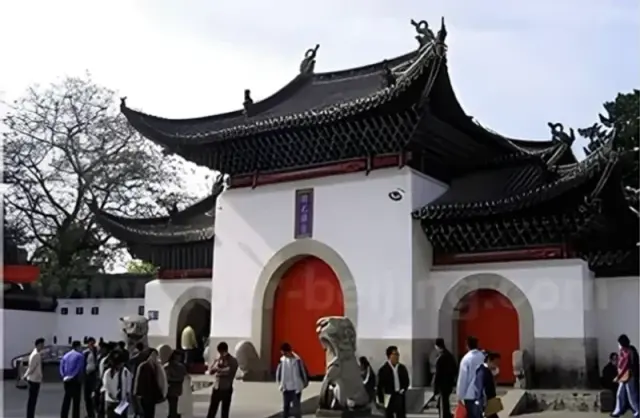 Leave Wuhan