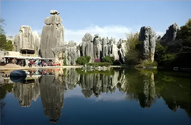 The Erhai Lake Cruise