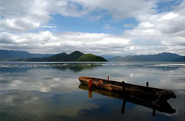 Lugu Lake