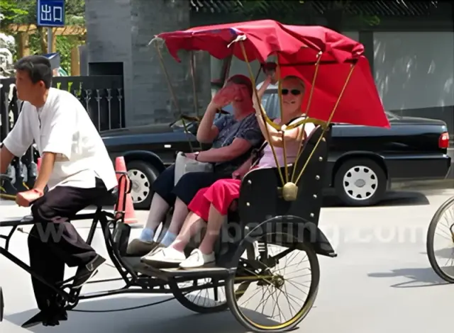 Beijing Huangshan Hongcun Shanghai 9 Days Tour