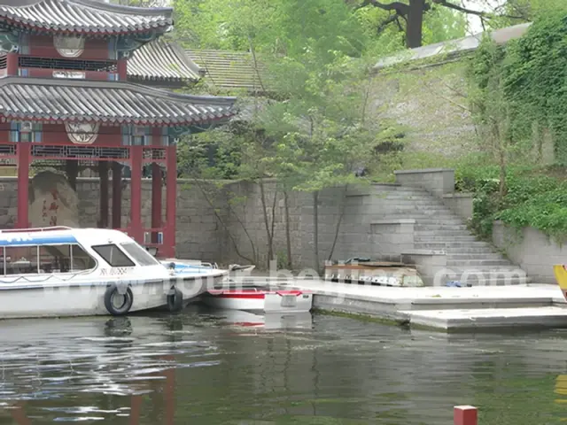 Beijing Changhe River Highlight Cruise Tour