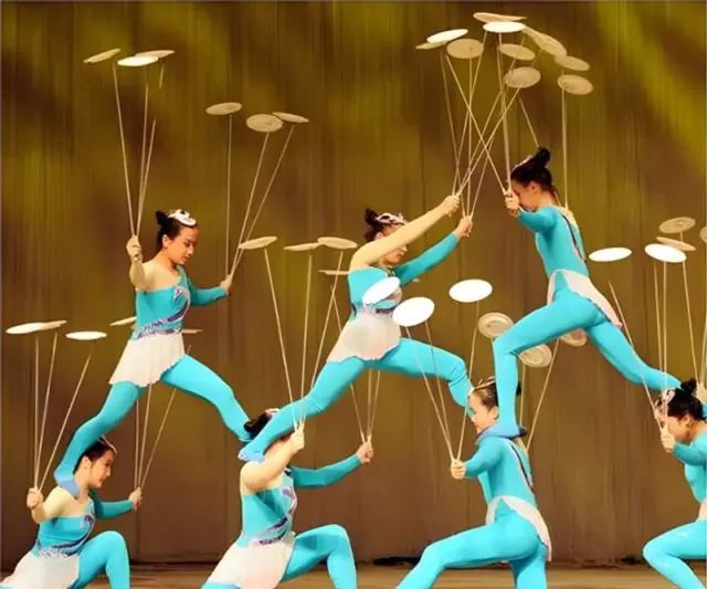 Shanghai Acrobatics