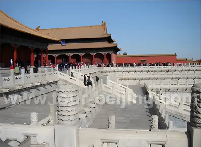 Hong Kong Guilin Yangtze River Xian Beijing 12 Day Tour