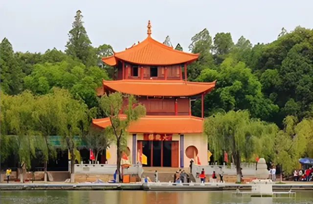 Shangri La Kunming