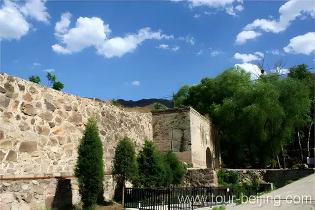 Yanhecheng Village