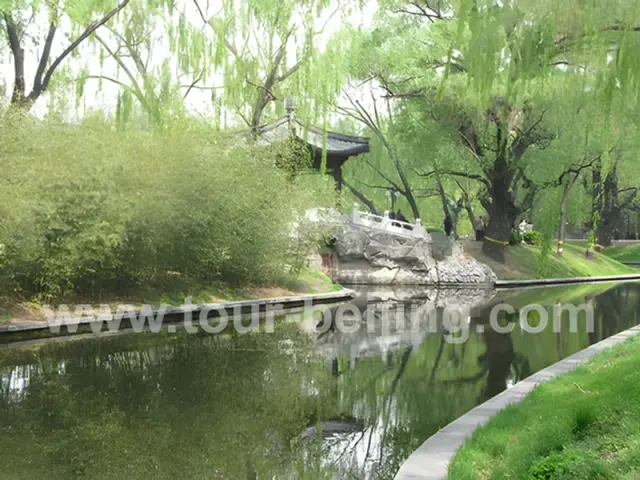 Beijing Changhe River Highlight Cruise Tour