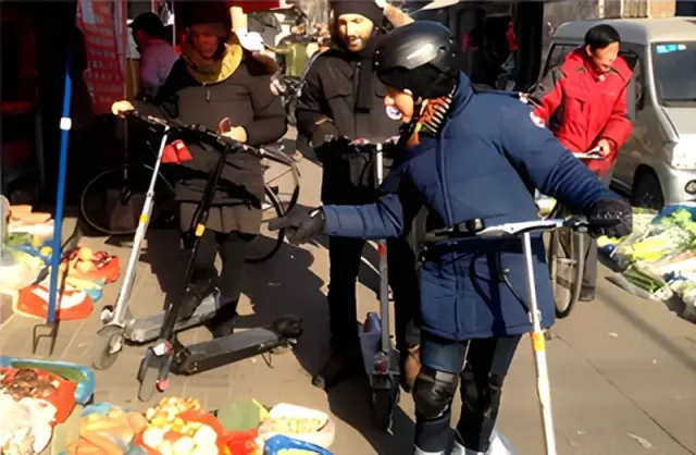 4 Hour Beijing in a Nutshell Scooter City Tour