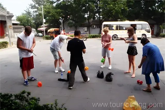 Learning the basics of playing Yoyo