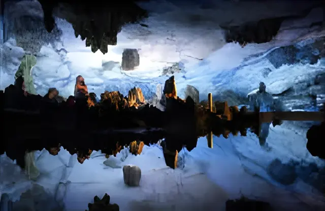 Reed Flute Cave