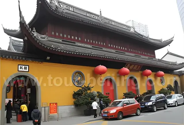 Shanghai Classic Layover Day Tour