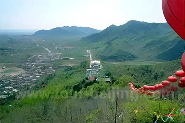 Ya Ji Shan Circuit Hiking Day Trip