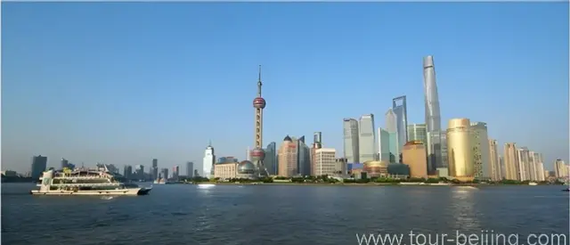 Huangpu River Cruise
