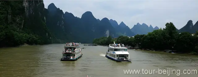 Cruise on Li River