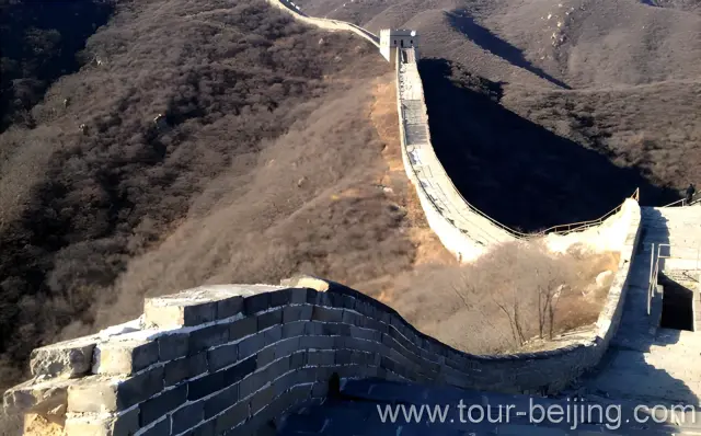 Crossing Shixiaguan Great Wall
