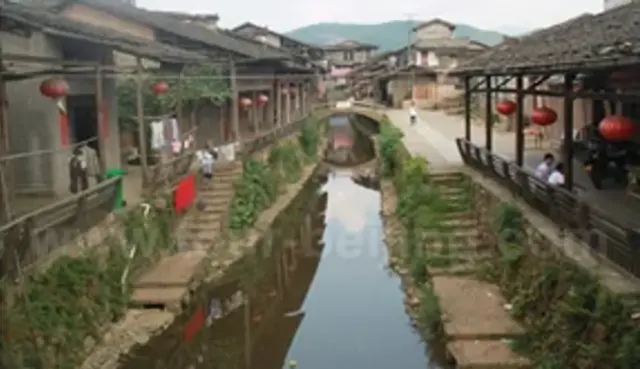 Exit from Wuyishan Mountain