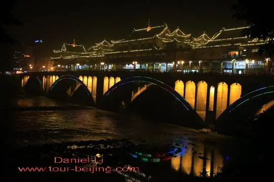The largest covered bridge I've ever seen spans Qingyi River