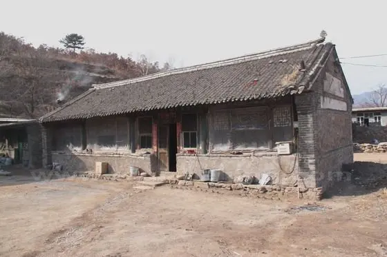 A Ming and Qing style bungalow house