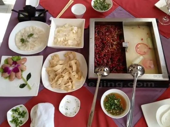 A Table of Hotpot in Huangcheng Laoma (Shuangjin) for two people in a private room