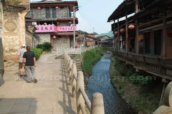 A close look at the Dangxi River the streets