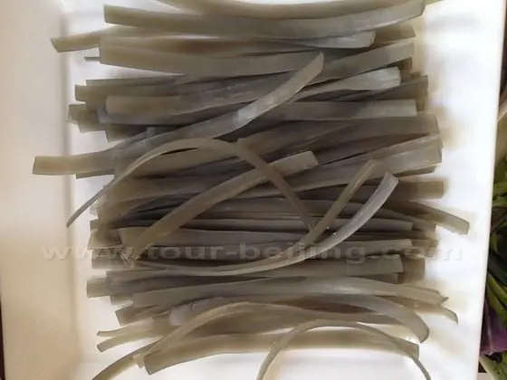 A plate of bean noodles