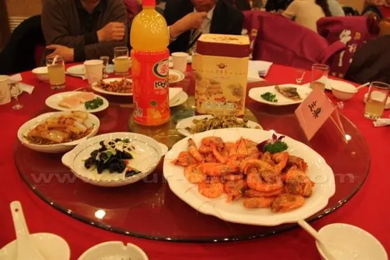 A table of dishes, over RMB 120 per person
