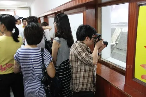 All the stone scriptures are stored in the six layered room with glass windows open for glimpses