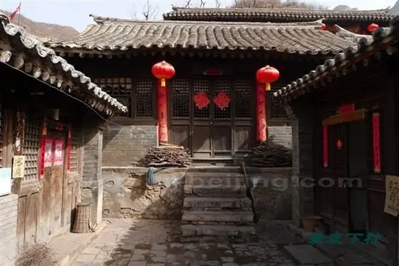 An exquisite courtyard with a high north room.