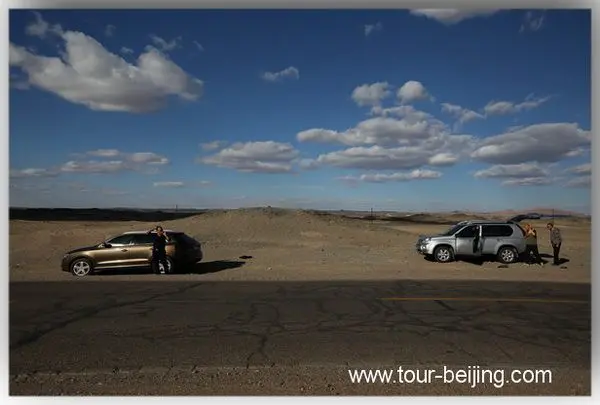 Driving through Gobi ( solid bedrock, loose gravel)