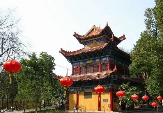 Baotong Zenist Temple