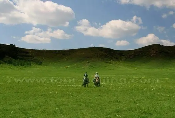 Bashang is well known for the huge plain, the grassland
