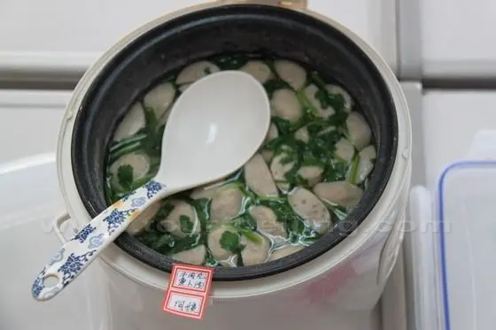 Beef balls soup