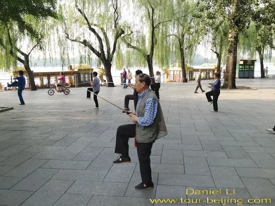 Morning Stroll around Beihai Park