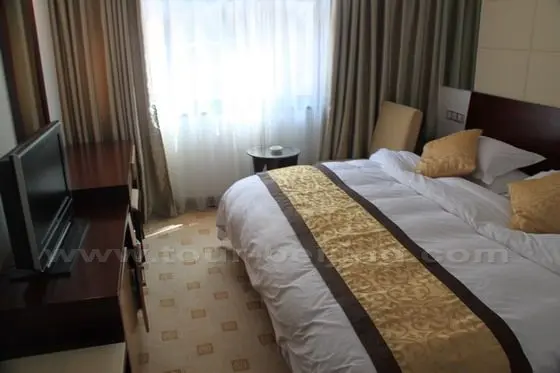 King-sized Room at Beihai Hotel