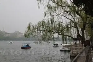 Beihai Park, former royal winter palace
