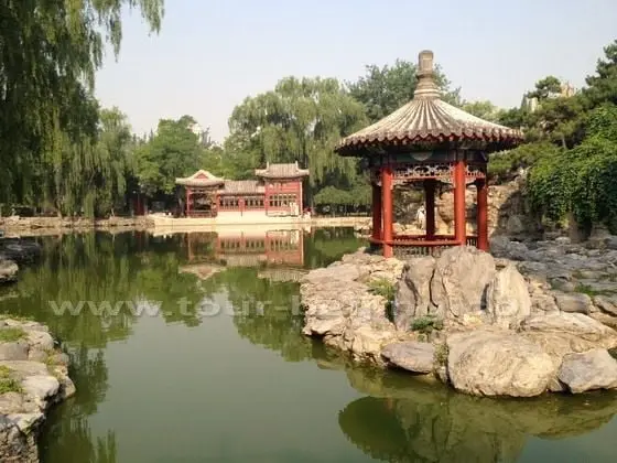 Below the pavilion is the waterscape in the park dotted with rockeries and water ponds