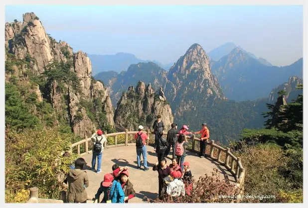 Best time to visit Huangshan (Tips, Photos & Map)