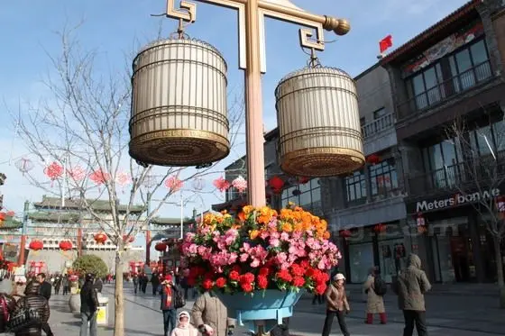 Bird cage lights are old symbols of Beijing.