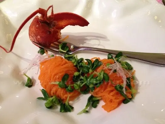 Boston Lobster Noodle with Traditional Beijing Bean Paste
