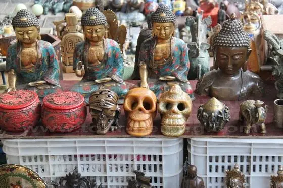 Buddhist statuary