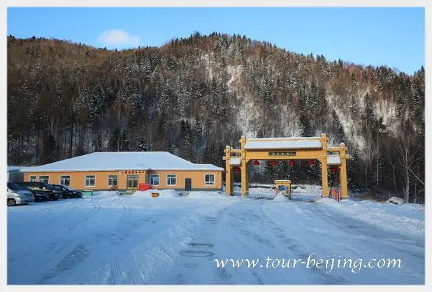 China Snow Town (Tips, Photos & Map)