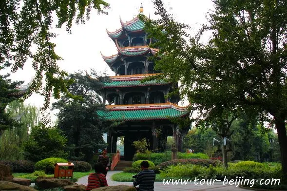 How to Visit Wangjiang Pavilion Park in Chengdu